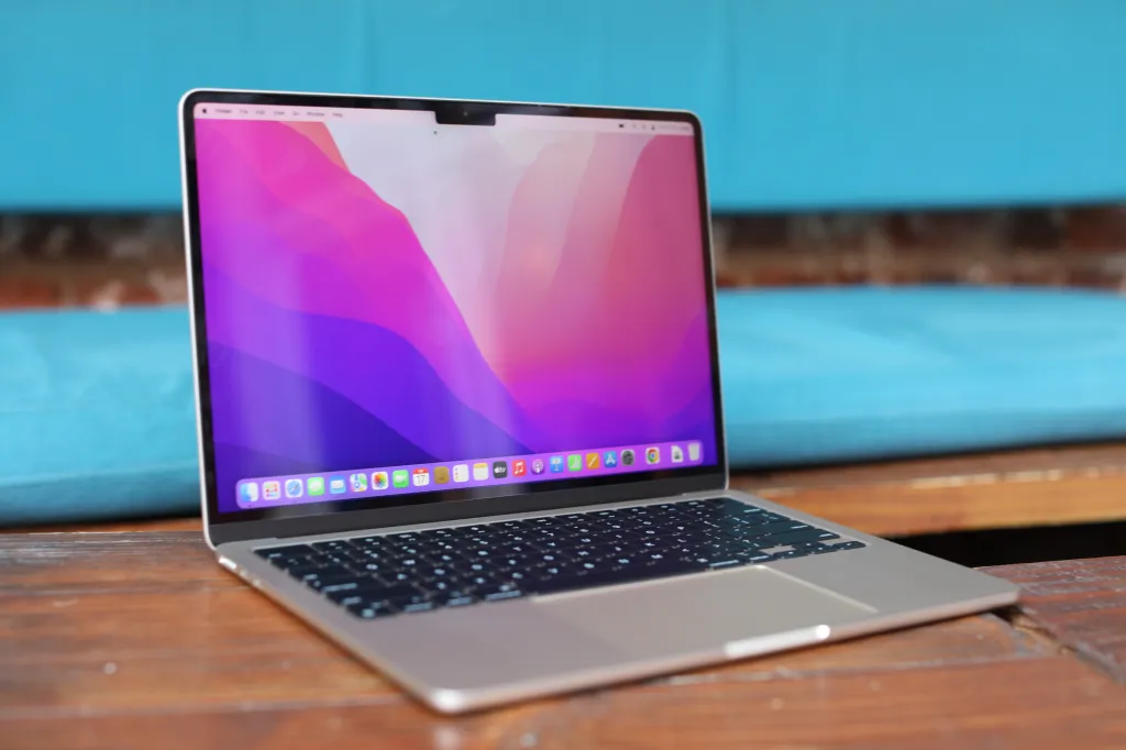 MacBook